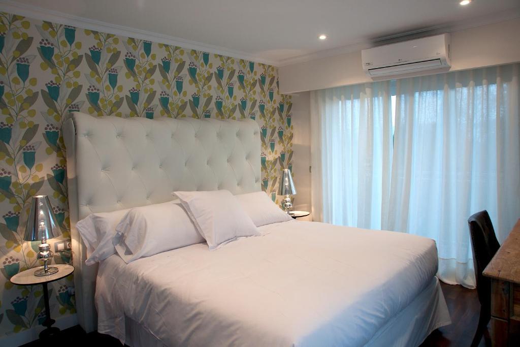 El Jardin De Vikera Guest House San Andres de Montejos Room photo